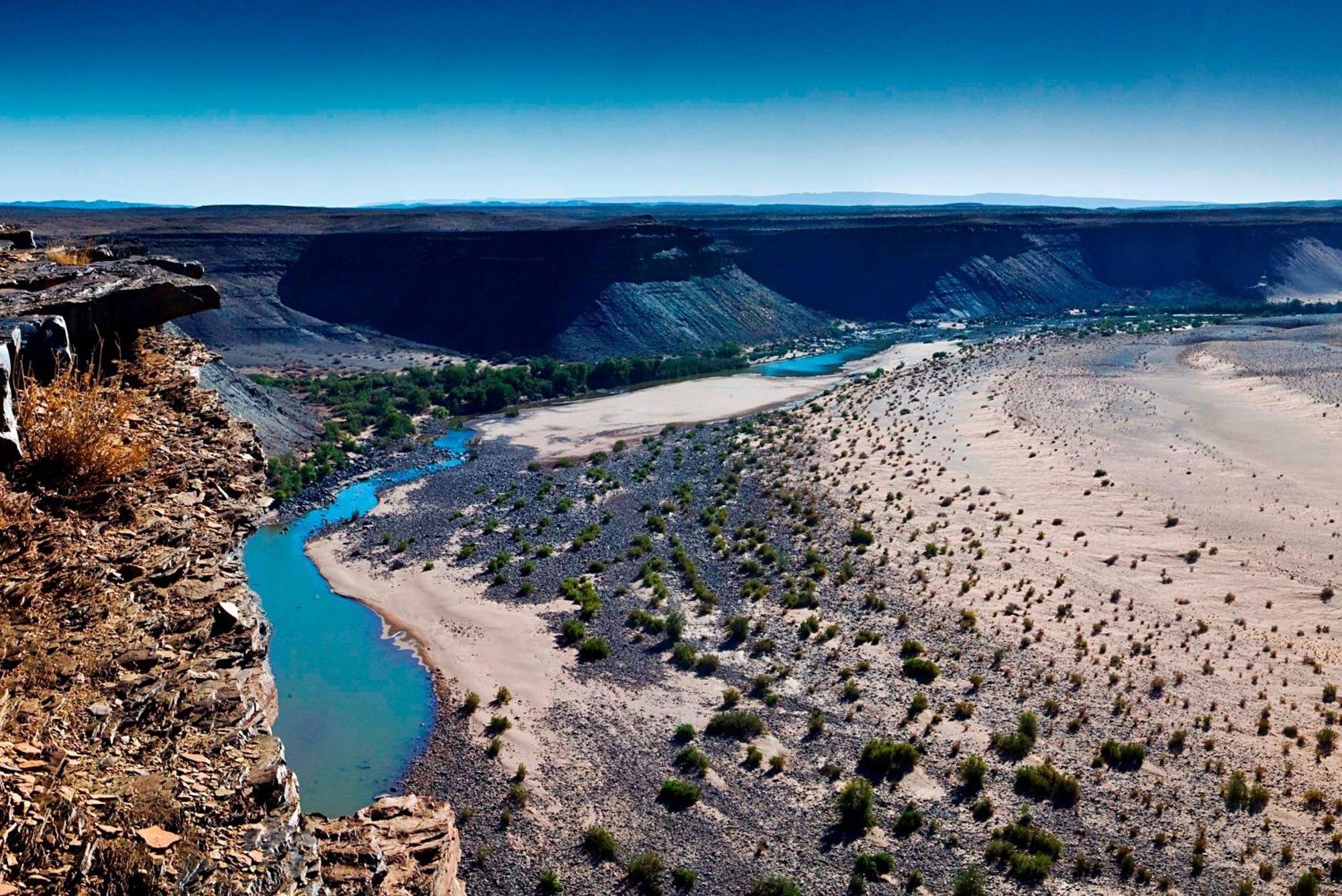 Fish River Lodge Ariamab エクステリア 写真